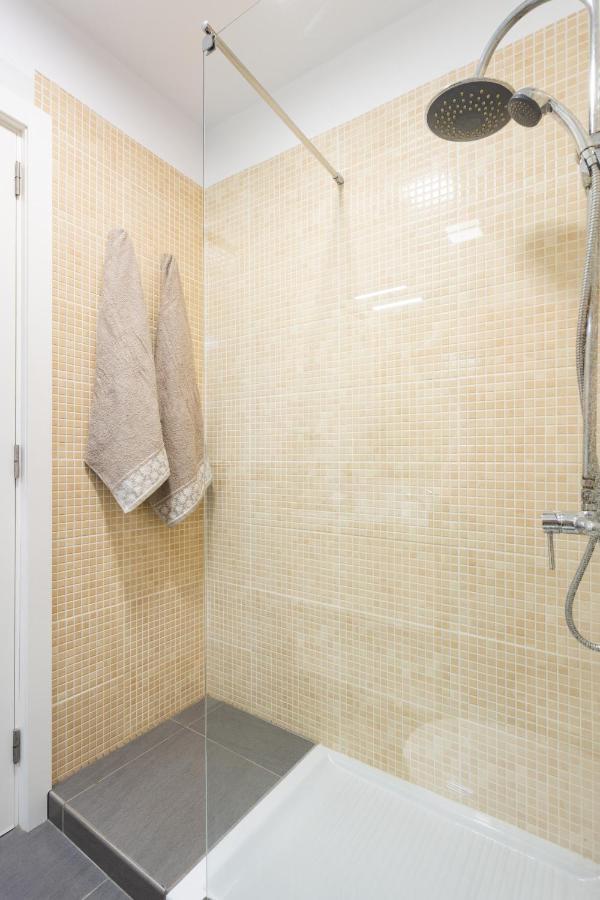 Апартаменты Frontline Penthouse With Heated Pool And Parking Лос Кристианос Экстерьер фото