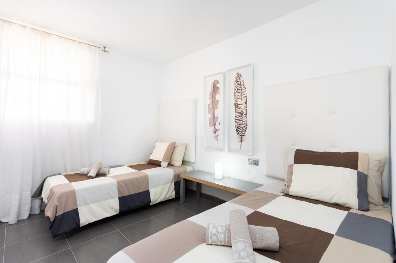 Апартаменты Frontline Penthouse With Heated Pool And Parking Лос Кристианос Экстерьер фото